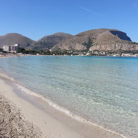 Mondello Suites Feels Like Home * Mondello