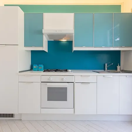 Mondello Suites Feels Like Home Apartment *