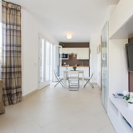 Mondello Suites Feels Like Home Apartment Mondello